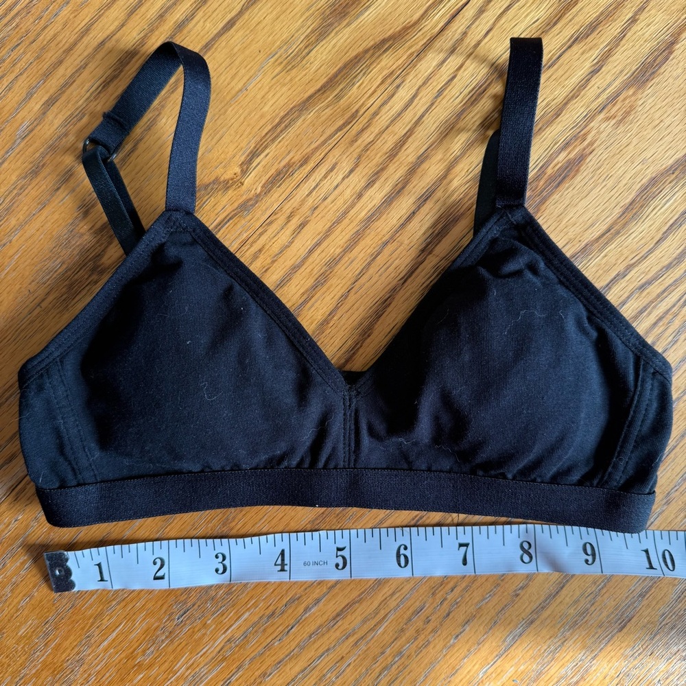 Everyday Wireless Bralette in Black